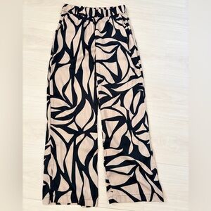 Philosophy Black and Cream Wide Leg Pants